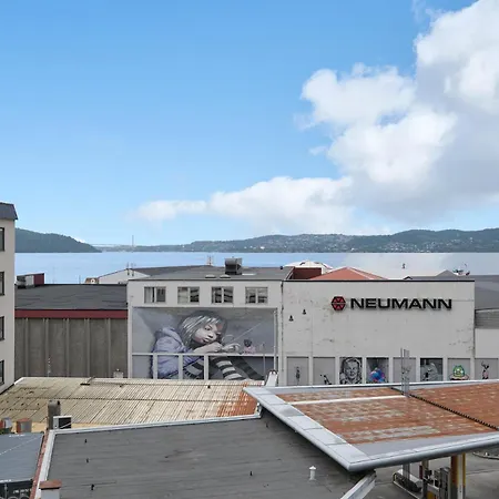 Διαμέρισμα Moderne Leilighet Med Sjoutsikt