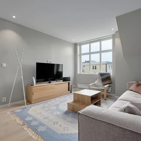 Διαμέρισμα Moderne Leilighet Med Sjoutsikt